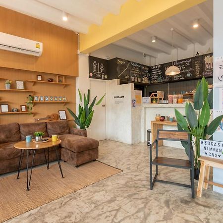 Bedgasm Hotel X Cafe Nimman Чиангмай Экстерьер фото