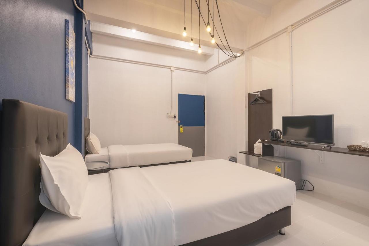 Bedgasm Hotel X Cafe Nimman Чиангмай Экстерьер фото
