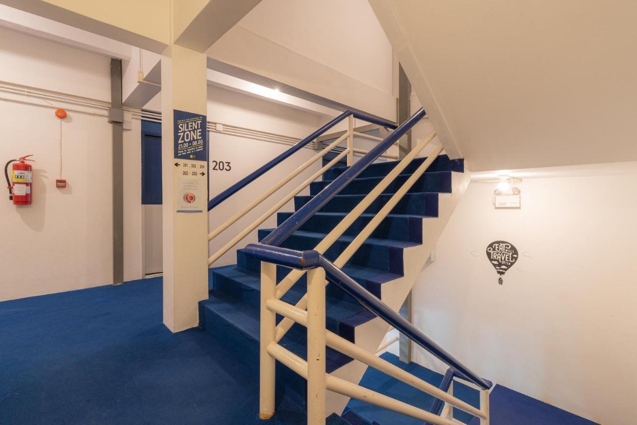 Bedgasm Hotel X Cafe Nimman Чиангмай Экстерьер фото