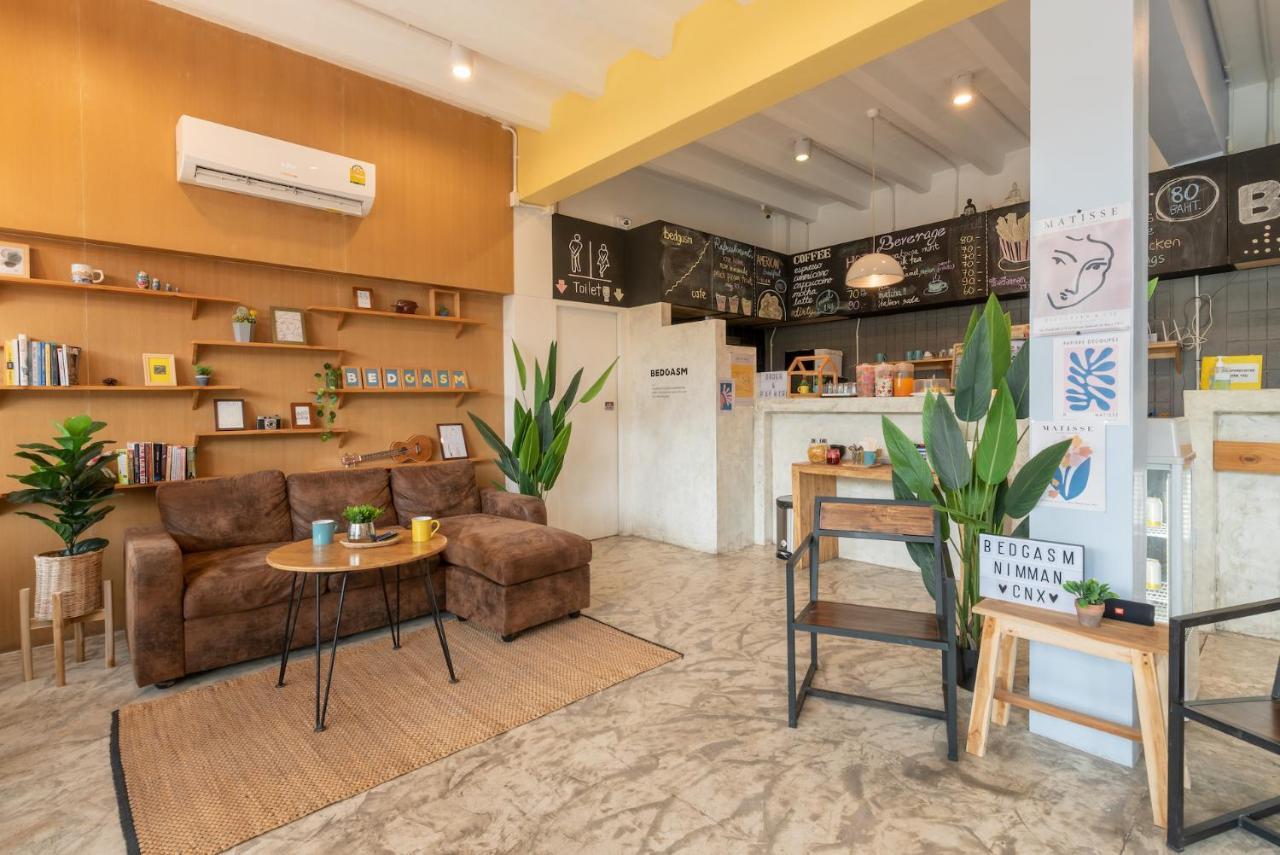 Bedgasm Hotel X Cafe Nimman Чиангмай Экстерьер фото