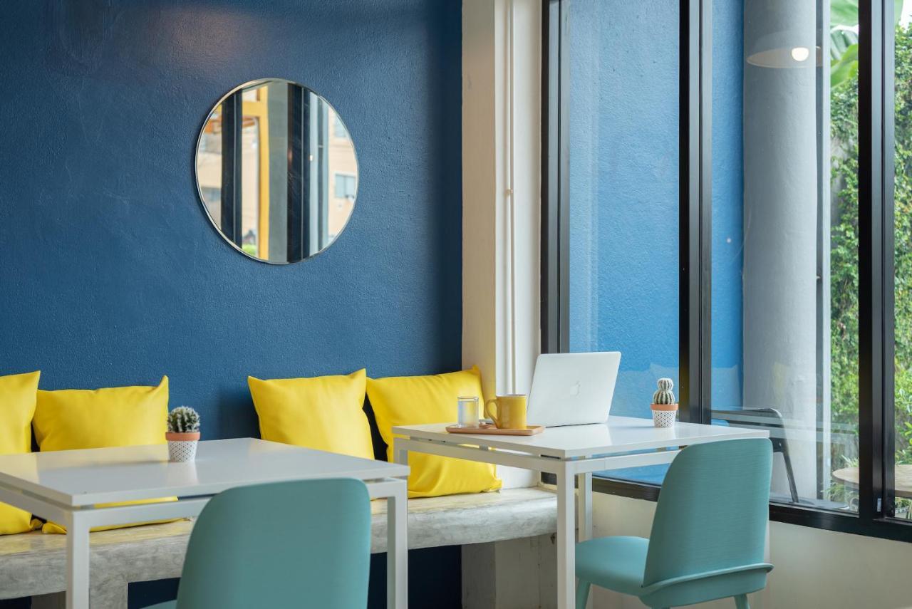 Bedgasm Hotel X Cafe Nimman Чиангмай Экстерьер фото