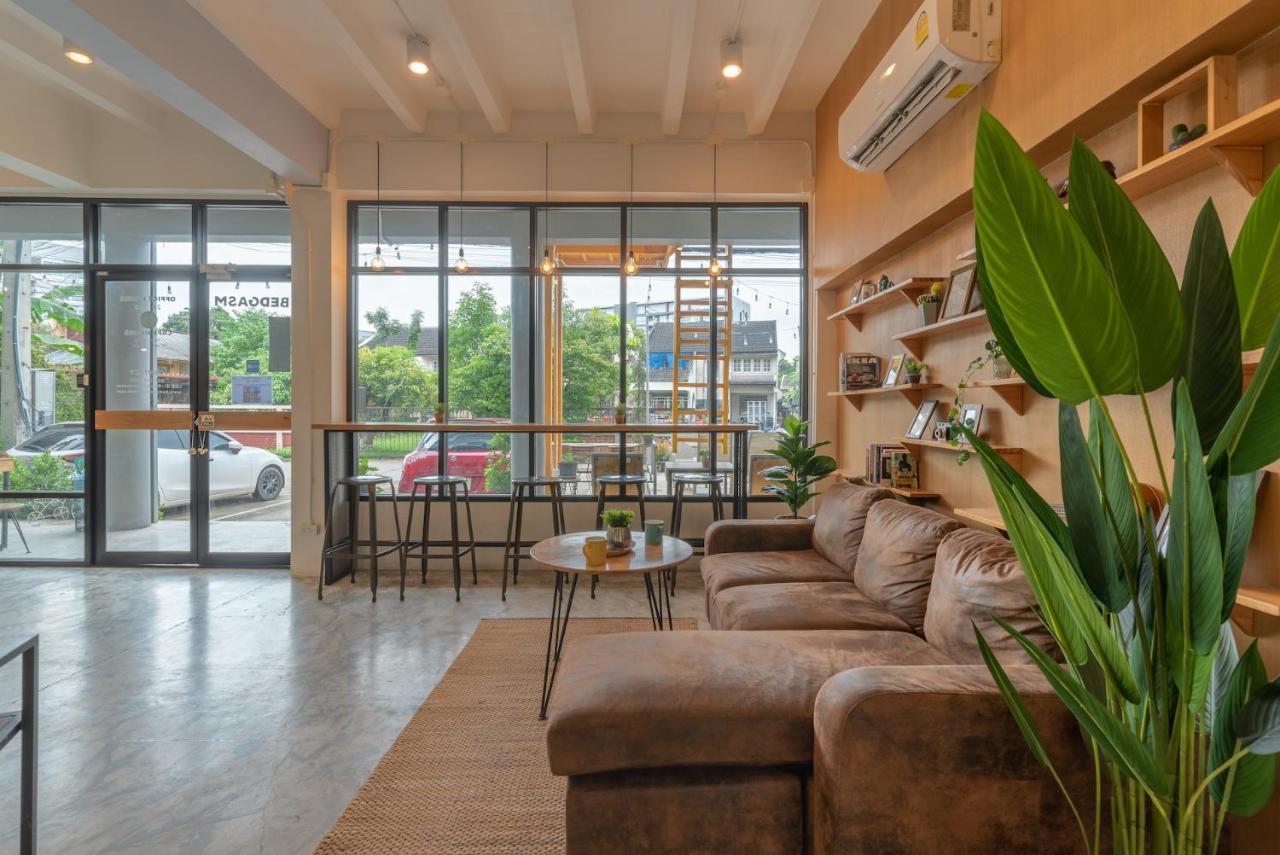 Bedgasm Hotel X Cafe Nimman Чиангмай Экстерьер фото